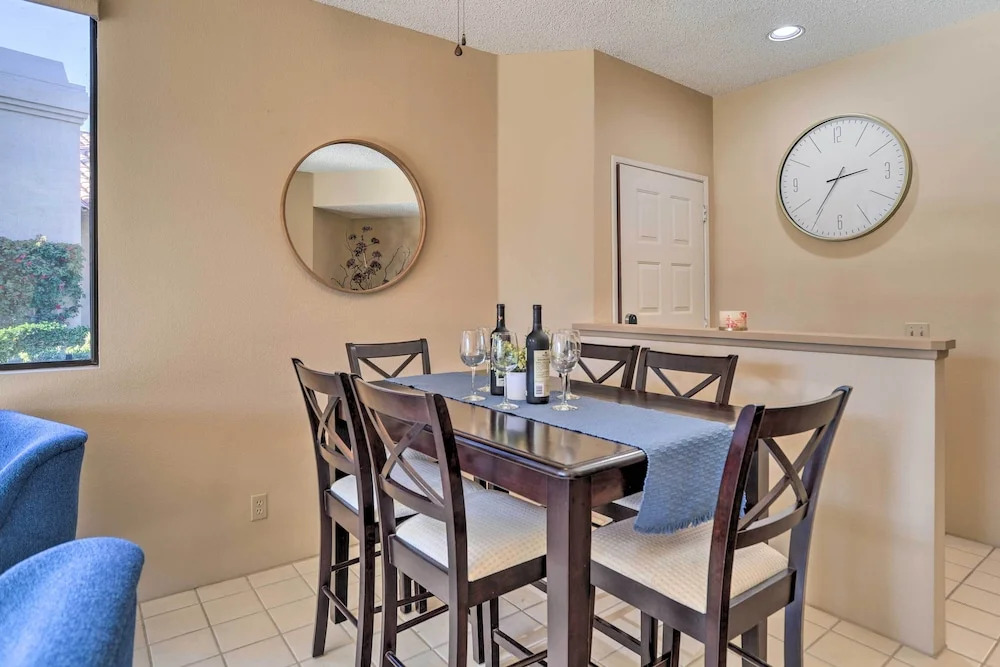 Near Golfing: Palm Desert Condo w/ Pool Access!