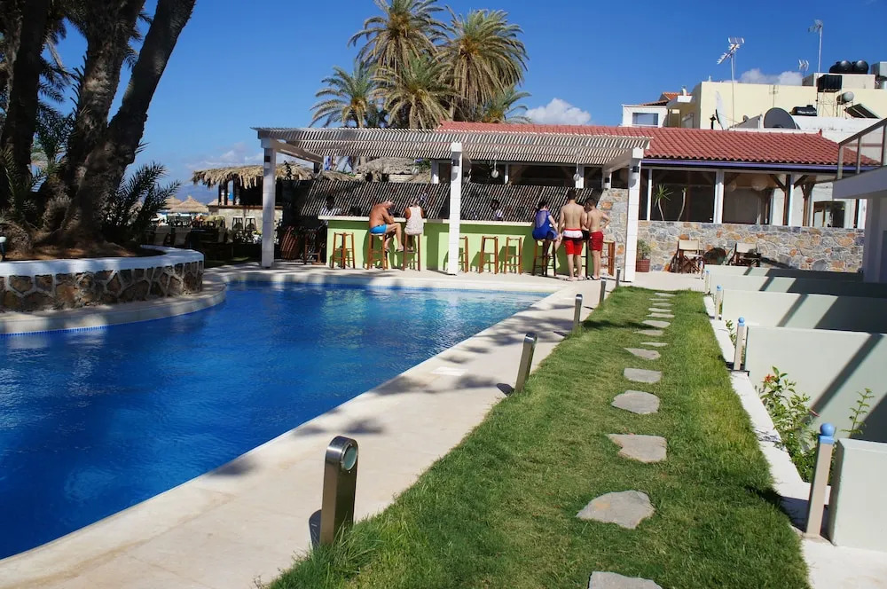Zeus Hotels Palm Beach