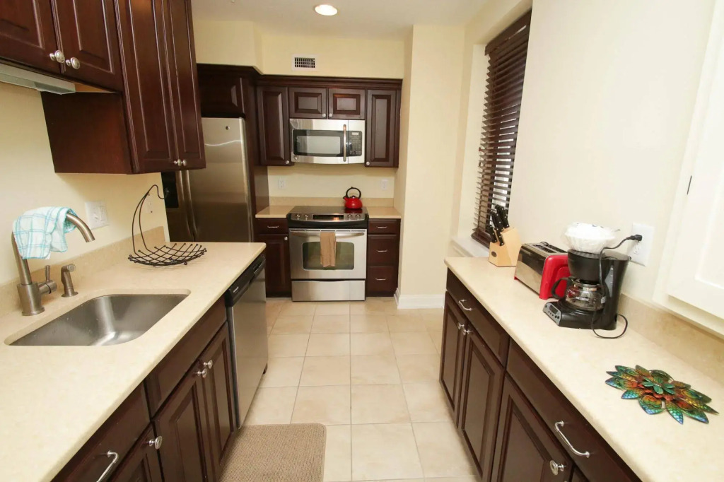 Renaissance Properties - W Rittenhouse Sq