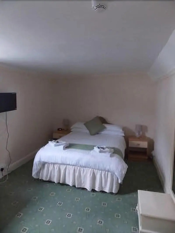 The Crown Hotel
