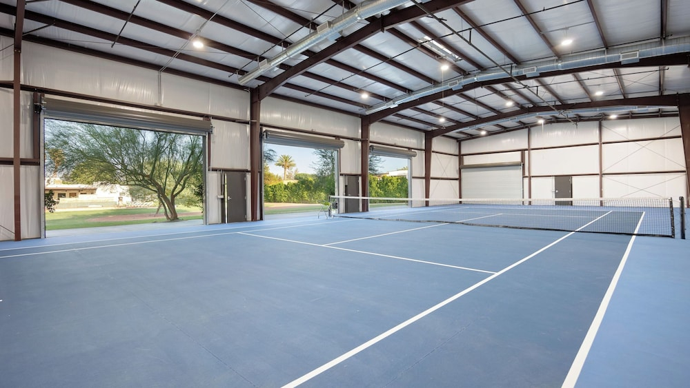 Sleeps 20! Architectural Mansion w/ Pool, Indoor Tennis Court, Game Room Starlight Estate by Avantstay