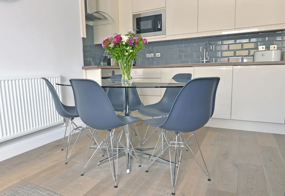 Bicknell House Lascelles Penthouse