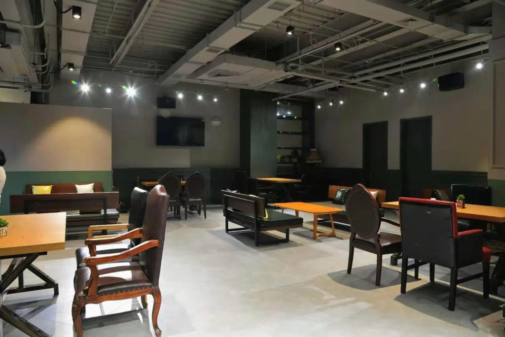 Jinyu Business Hotel (Yanjing Institute of Technology Branch)