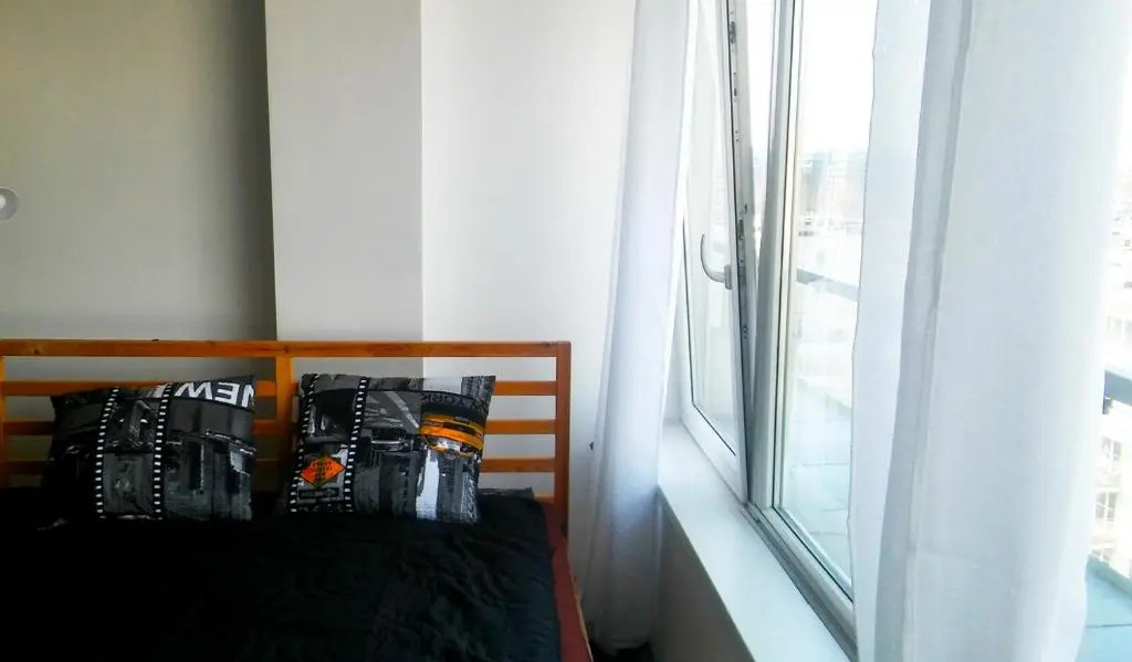 Walk distance to mokotow business park