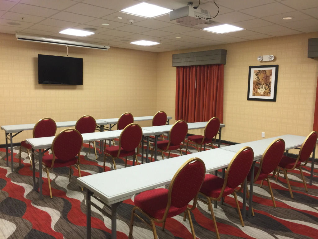 Holiday Inn Express and Suites - Bradford by IHG