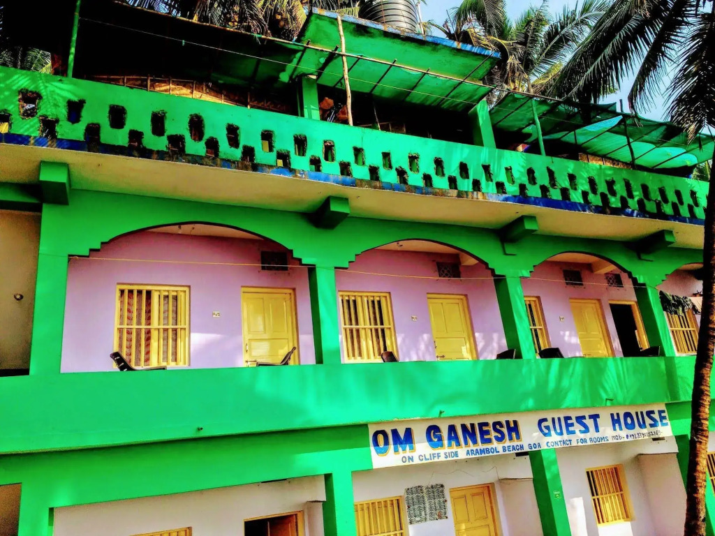 Om Ganesh Guest House Cliffside