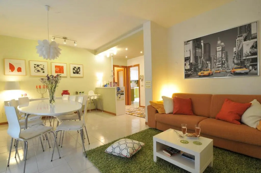 Sole & Querce Apartments- Bike Friendly with garage