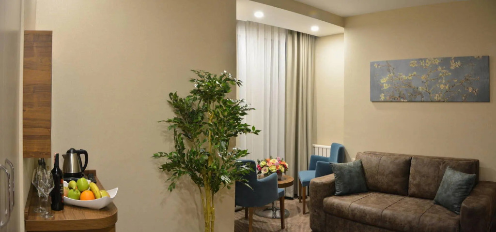 Guler Park Hotel