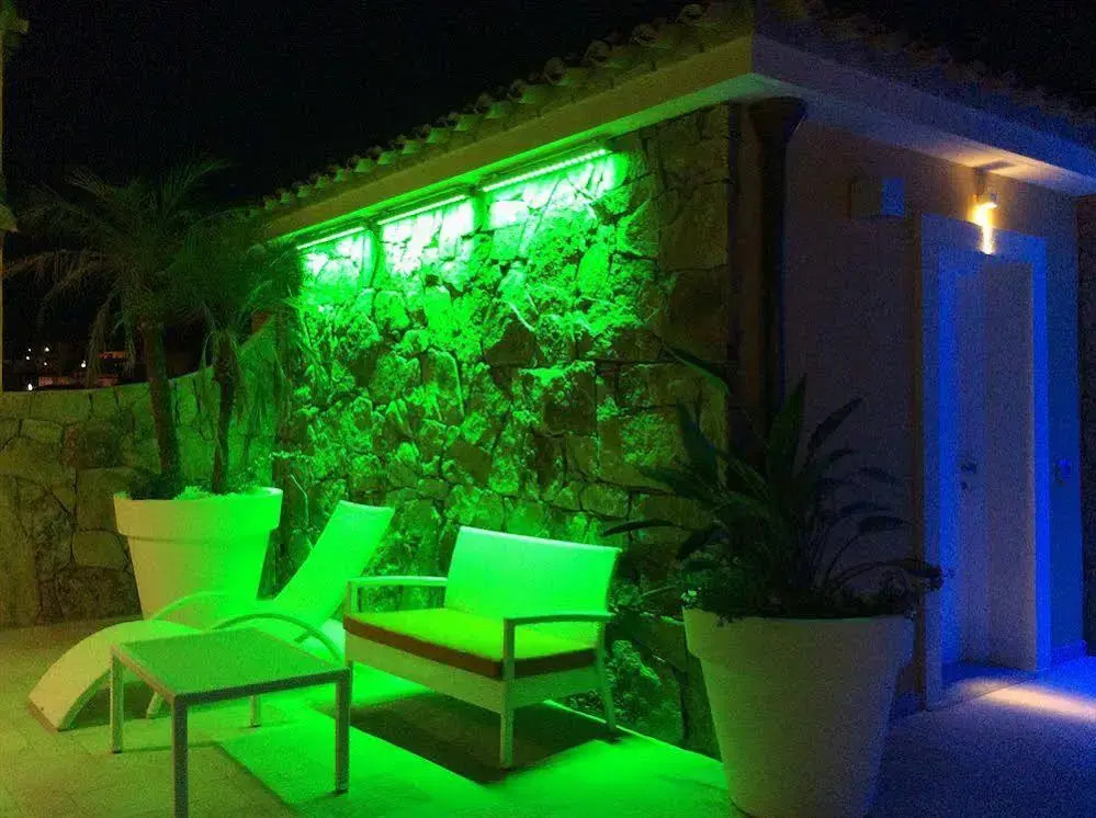 Janas Hotel