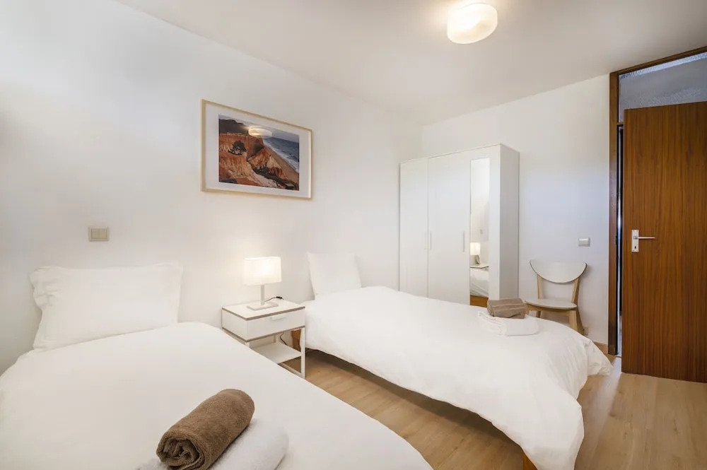 Pé do Lago 2BR Family Holidays