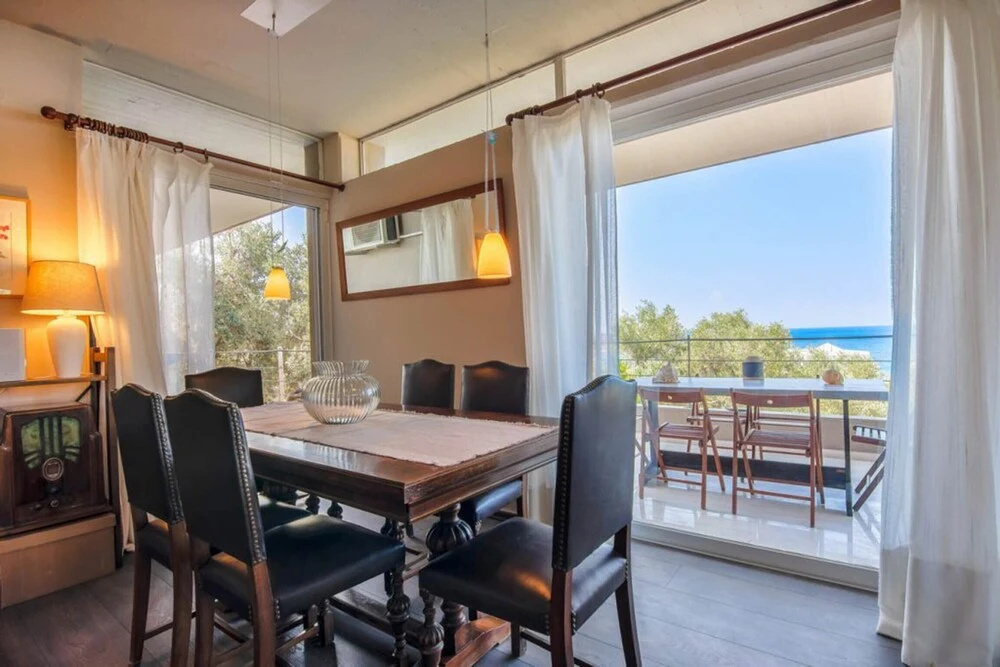 An Ideal Place to Relax With a 270 Degree View of the Saronic Gulf
