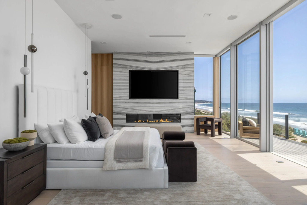 Villa B Modern in Malibu, Malibu