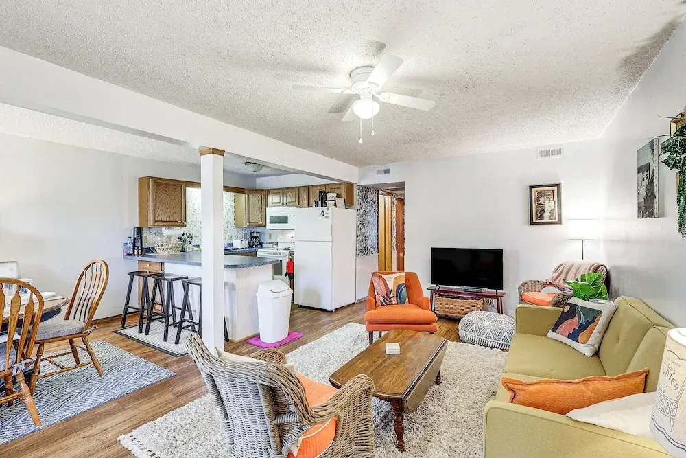 Unwind Poolside, Walk to Sand! Ocean City Condo