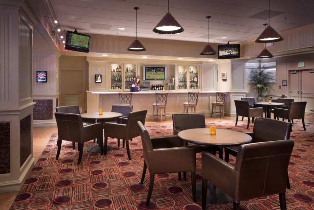 Kimpton Alton Fishermans Wharf by IHG