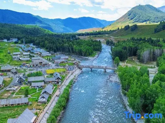 Hemu Youhe Mountain Lodge