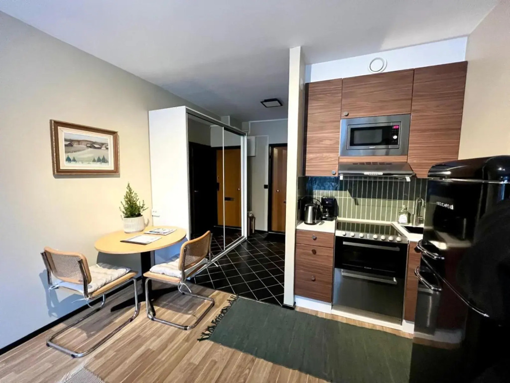 Northern Lights Center Apartment 2