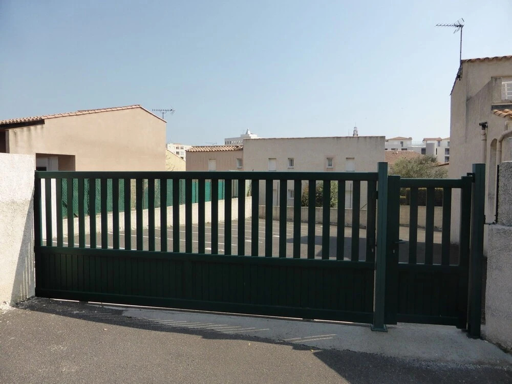 House With 3 Bedrooms in Agde, With Enclosed Garden and Wifi