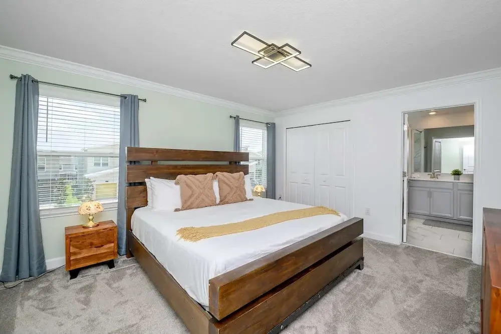 Upstay - Championsgate Home w Private Pool BBQ