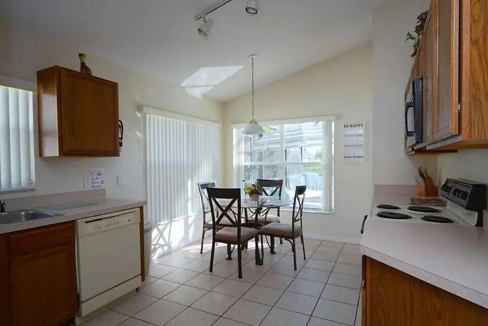 1059 3B Home W/Water View! Hottub! Games Room!