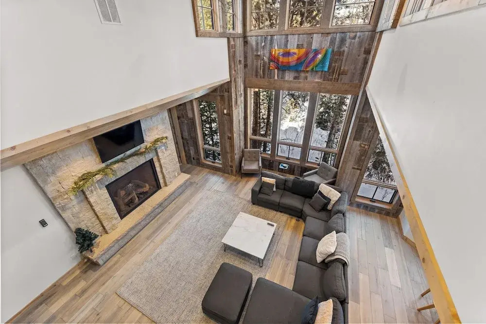 11 Riverwood Drive
