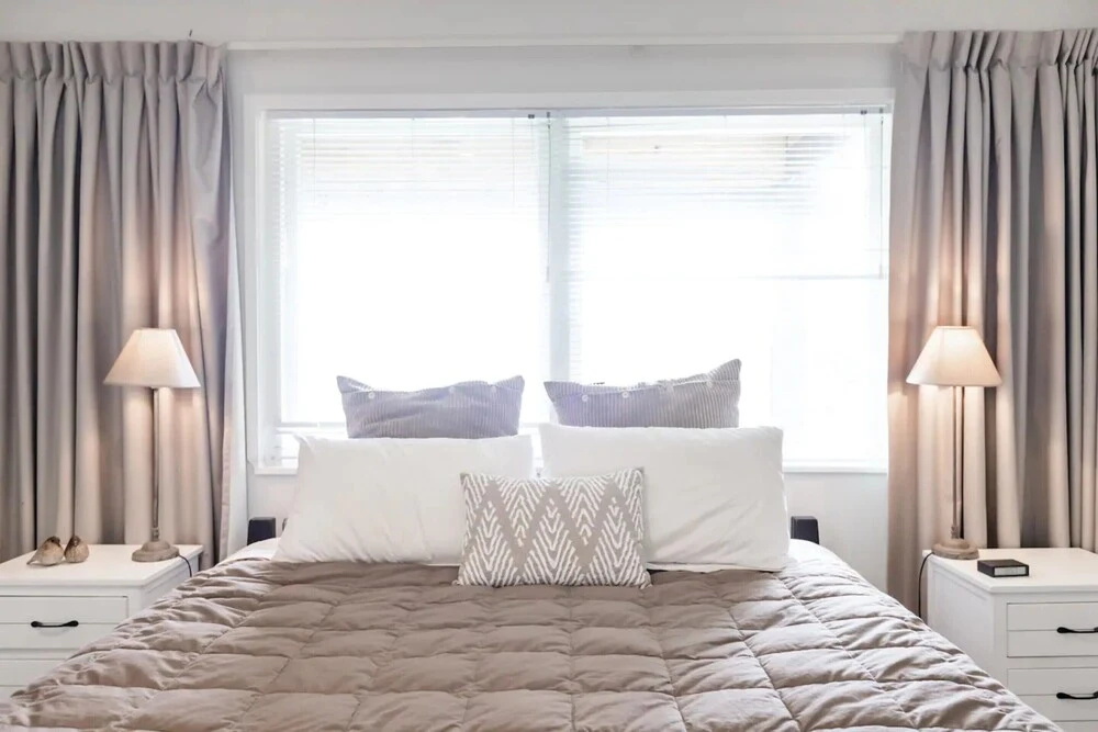 Stylish 3 Bedroom Family Home on the North Shore