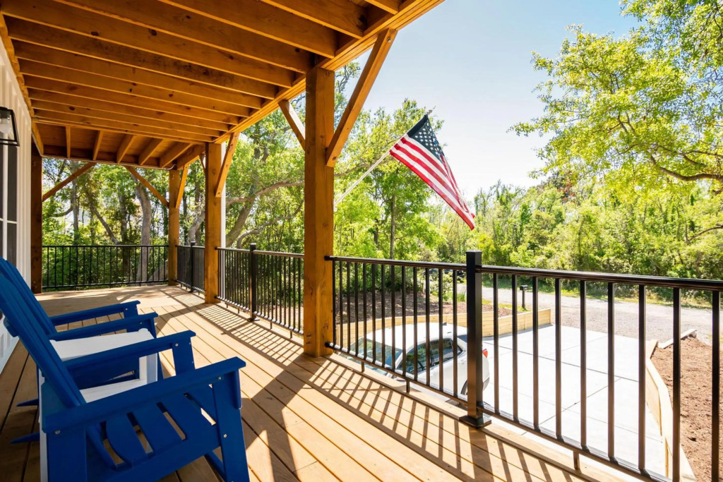 Farmhouse at Turtle Creek by Oak Island Accommodations