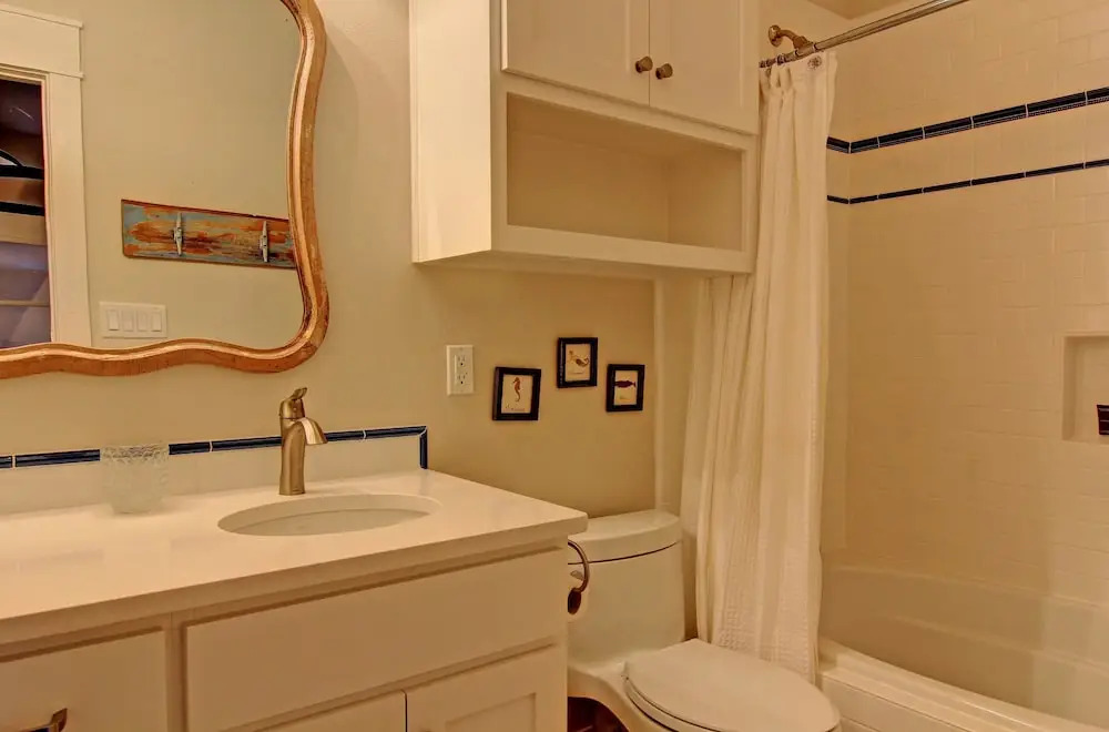 Cinnamon Shore- Seaside Dream 157 SE