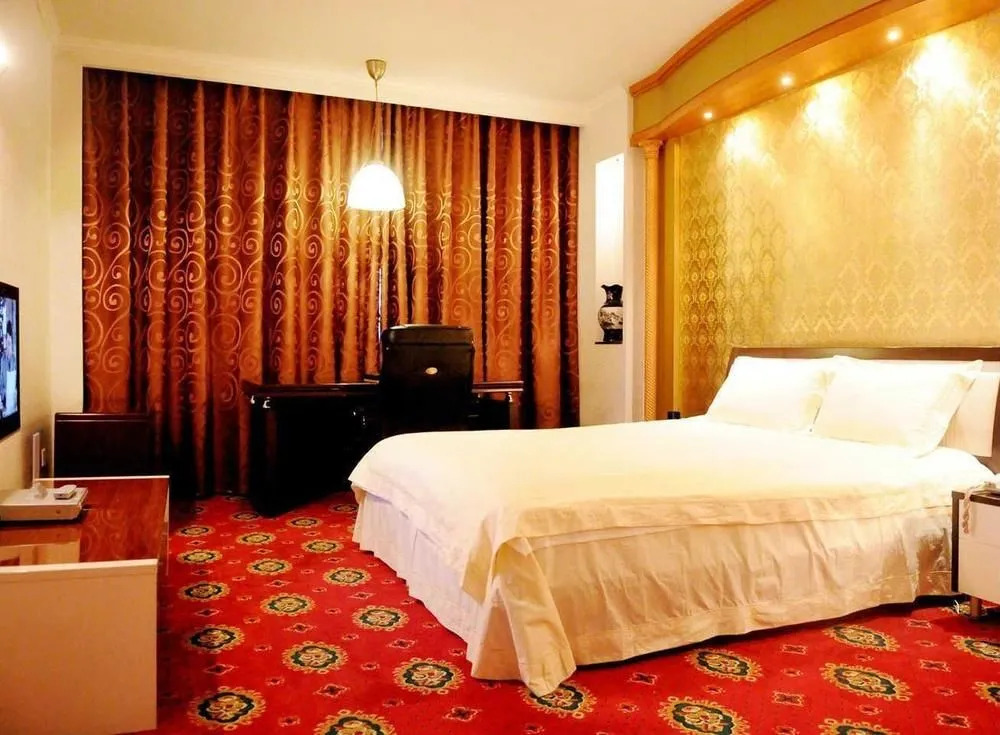 Nanyang Wangfu Hotel