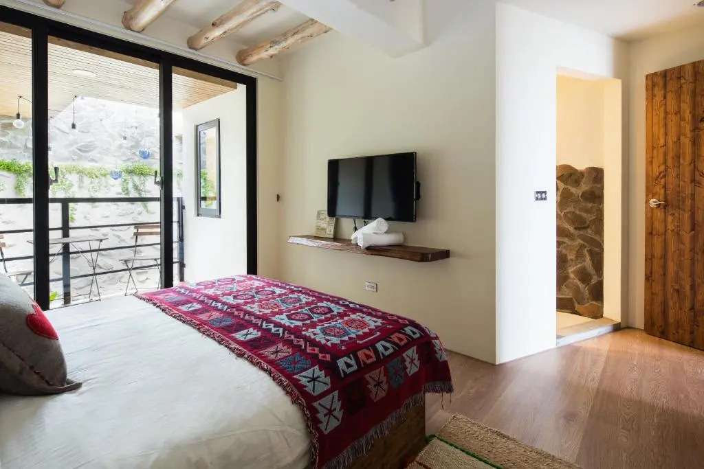 Haku Beach Days Inn