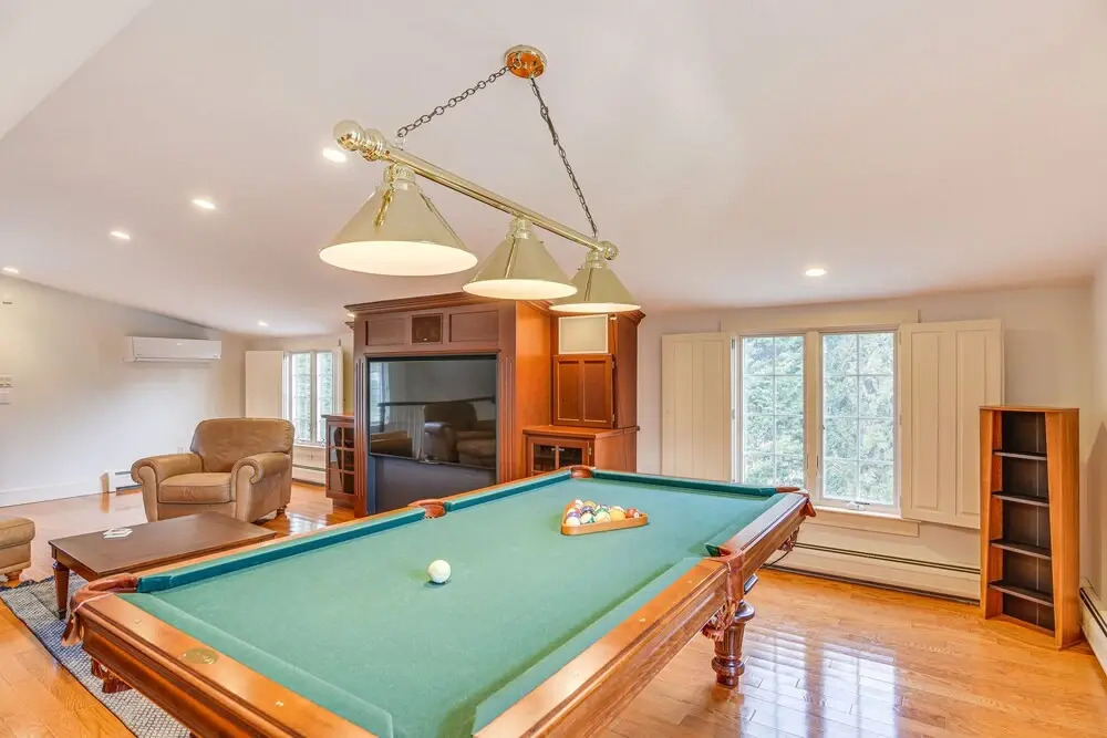 Expansive Group Getaway < 1 Mi to Dtwn Falmouth!