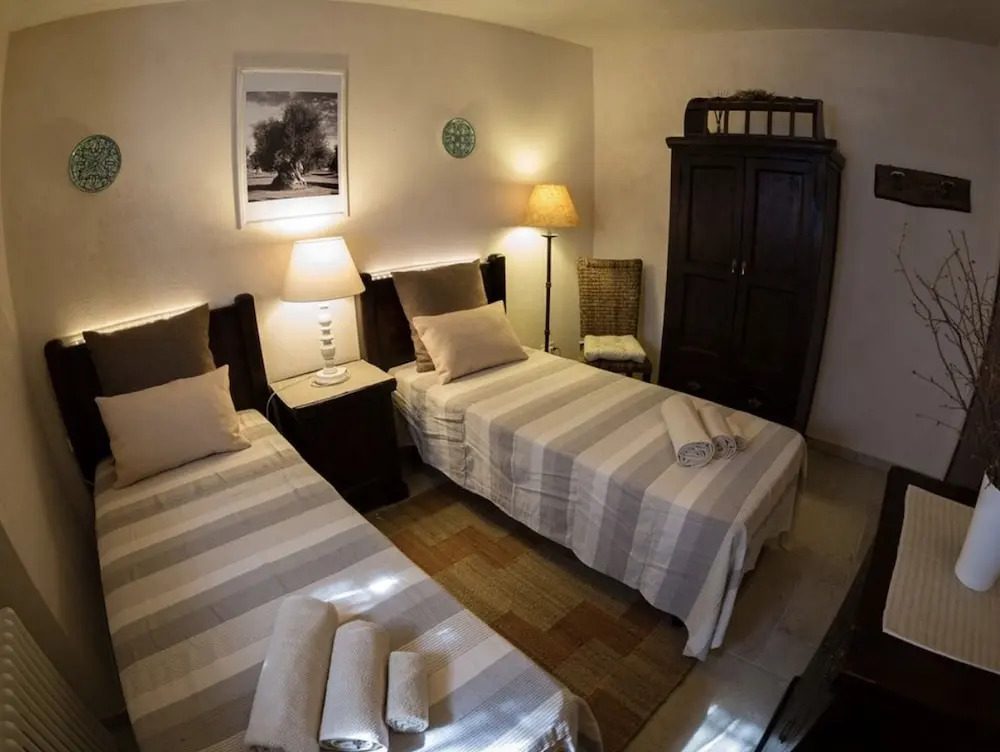 Spacious Villa with Private Pool in Castellana Grotte