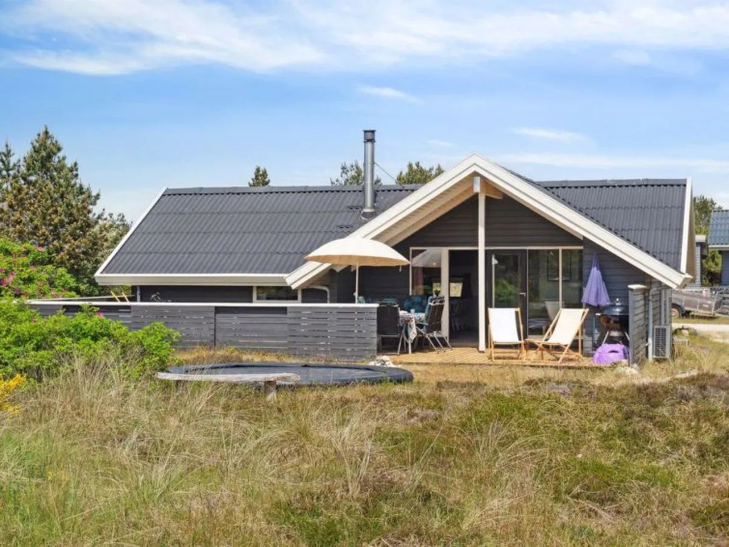 "Myrte" - 900m from the sea in NW Jutland