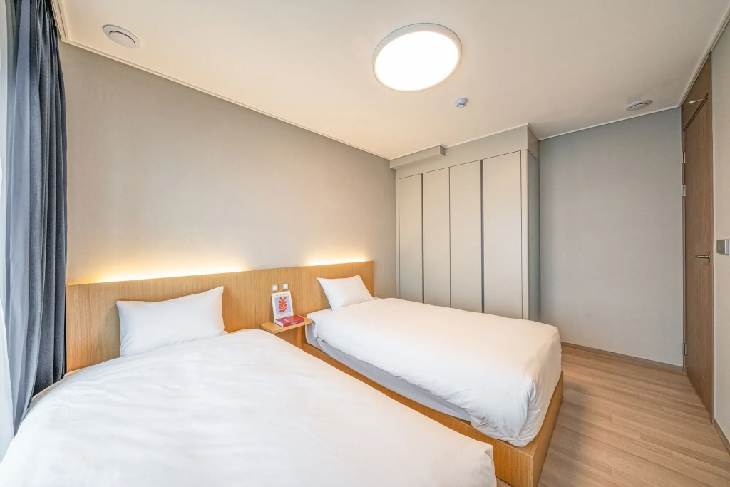 Sokcho I Park Suite Hotel and Resort