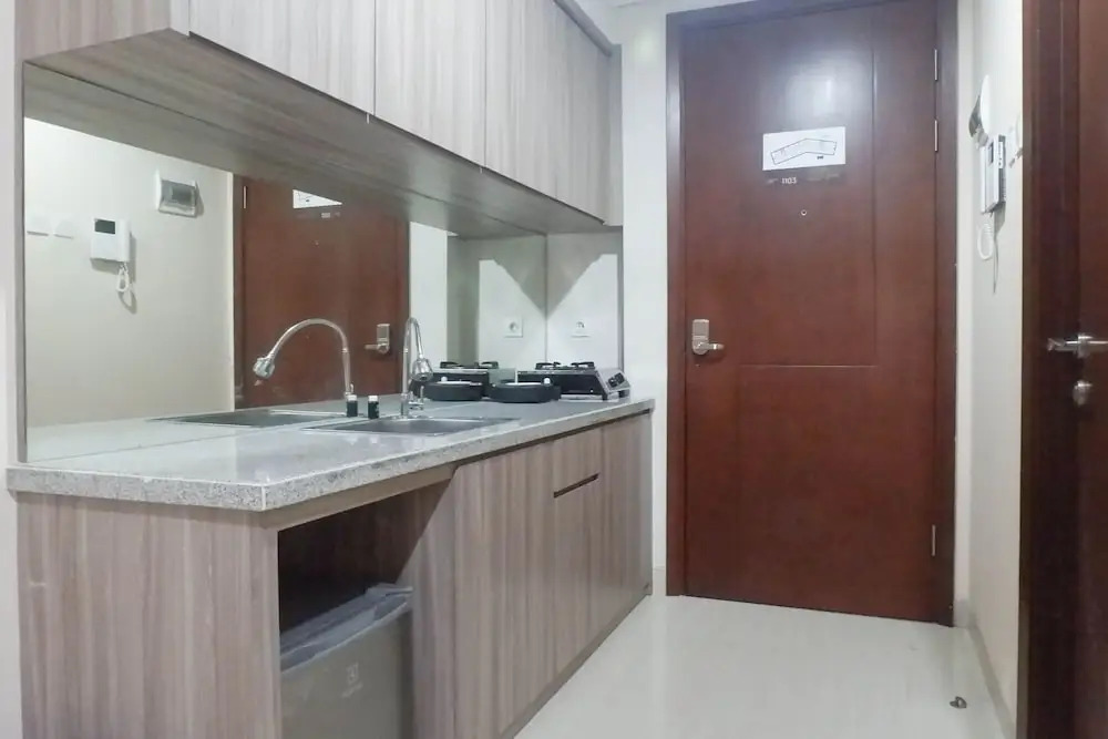 Exquisite Studio Apartment at Grand Sungkono Lagoon