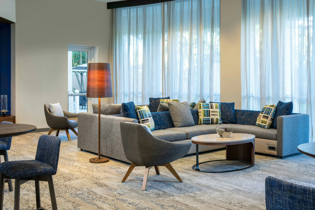 Courtyard by Marriott Fort Lauderdale Airport & Cruise Port