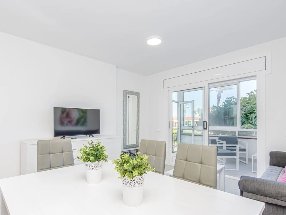 Spacious Apartment in Empuriabrava With Private Garden