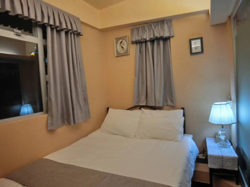 Bloomy Hotel