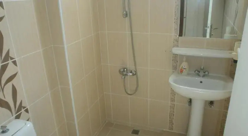 Ak Hotel