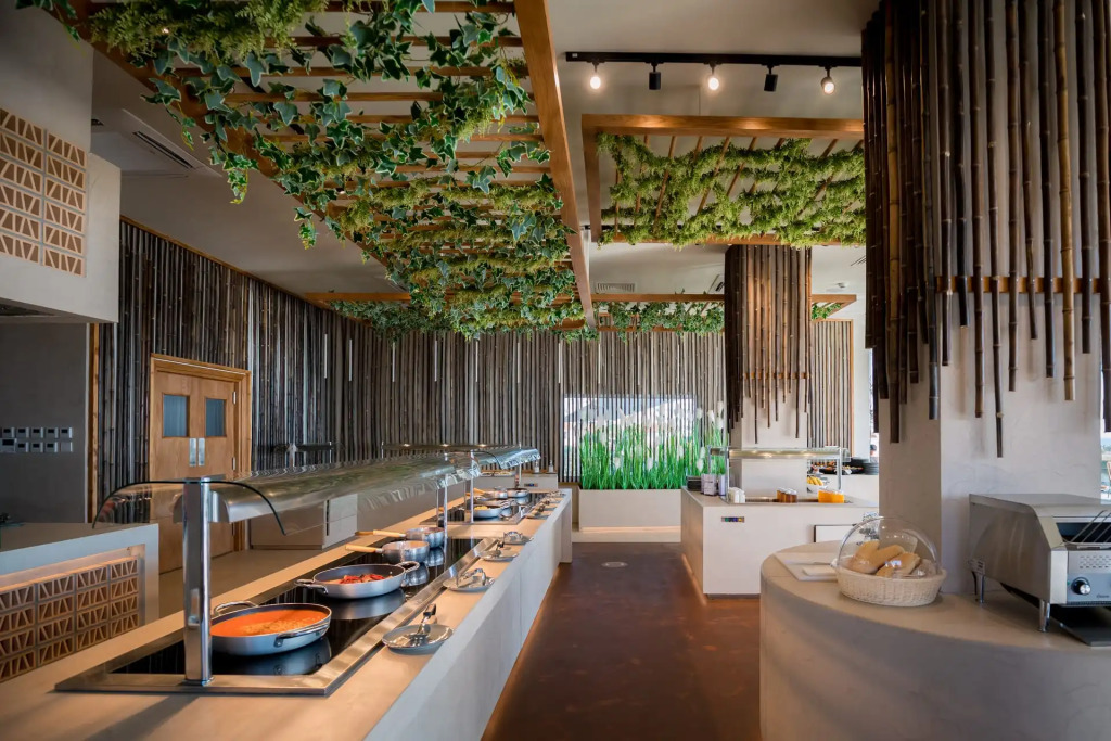 Cavo Zoe Seaside Hotel