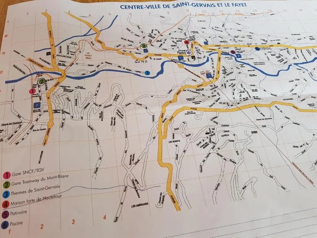 Gite74, GLMB à 3 min de lascenseur des Thermes