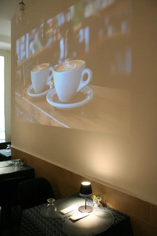 H22 Hotel