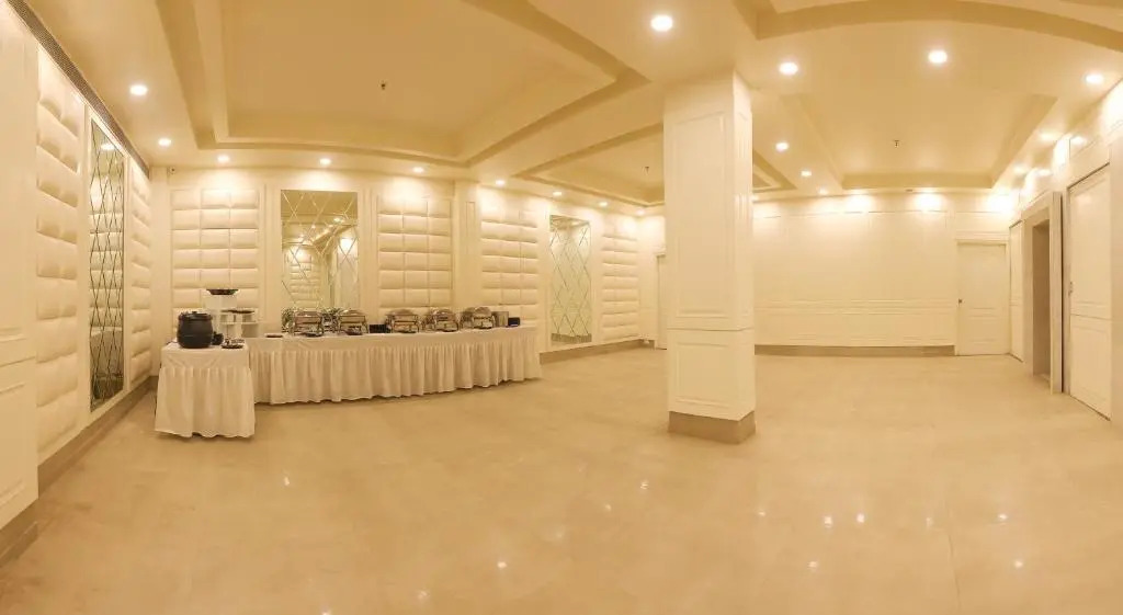 Hotel Magenta