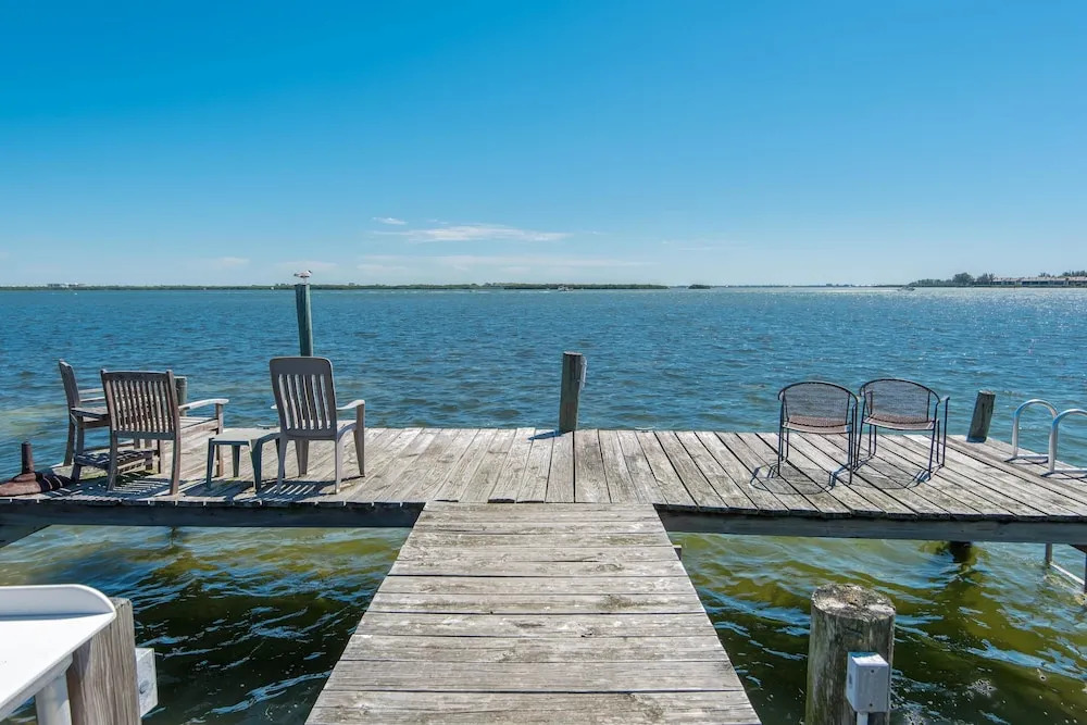 Waters Edge Cottage Apartment 3