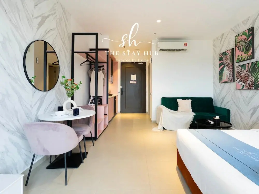 Paxtonz Luxe Suites by The Stay Hub