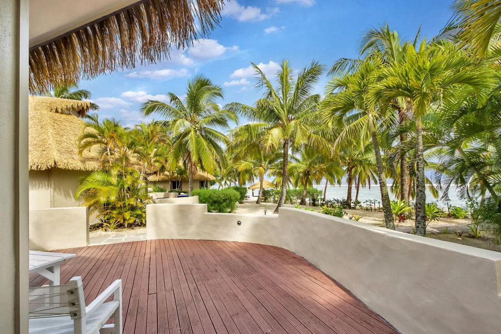 Crown Beach Resort & Spa