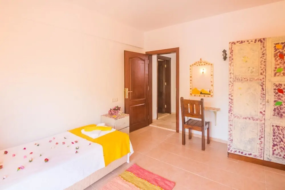 Korunaklı Villa Lavanta