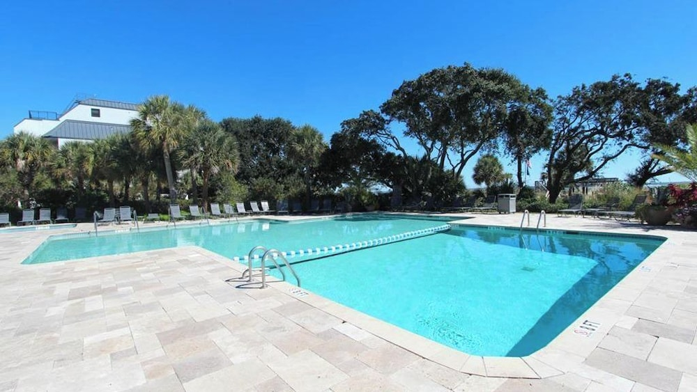322 D Shipwatch by Avantstay Community Pool Access & Close to Beach!