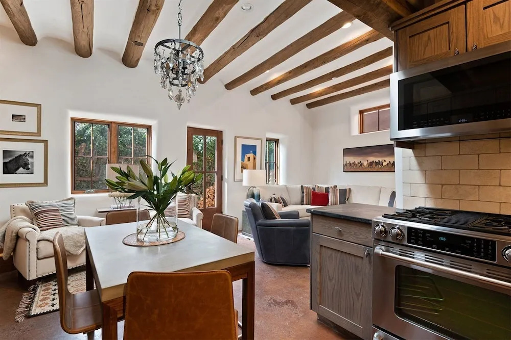 1BD Carmel