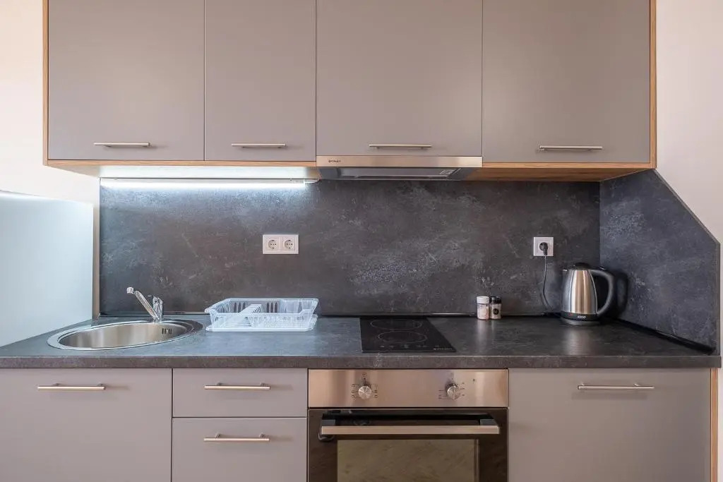 WOW studios for rent - bul Montevideo 25A - B