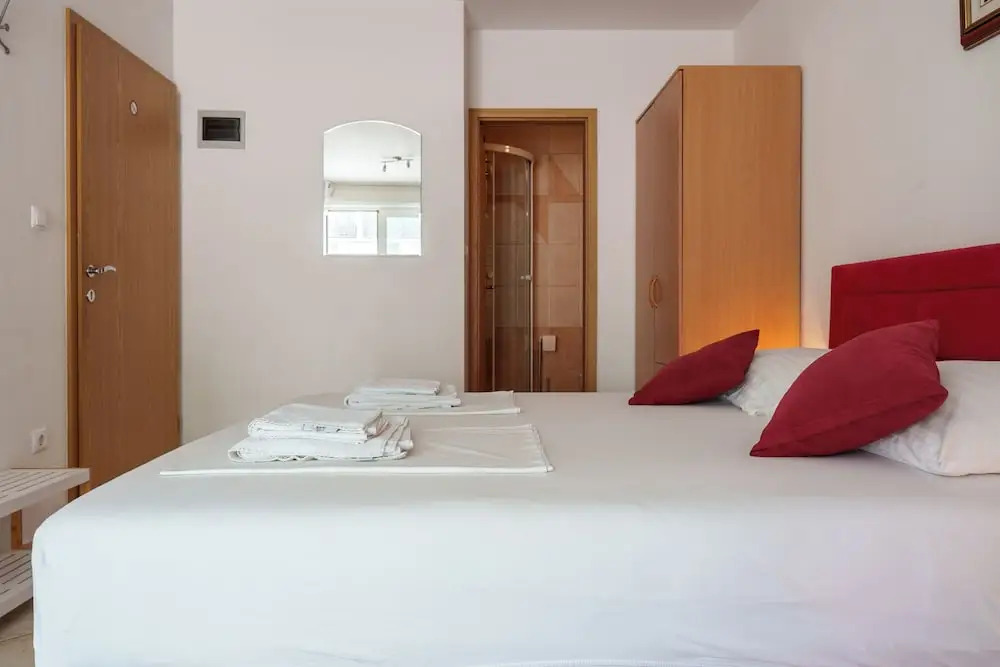 Studio for 2 People - Split Region